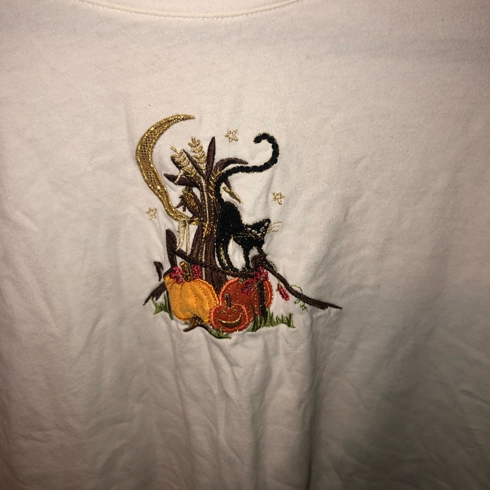 Halloween tee - Picture 4 of 5